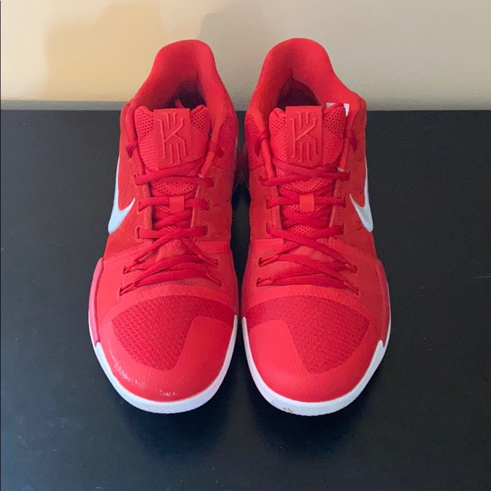 Nike Zoom Kyrie Irving
